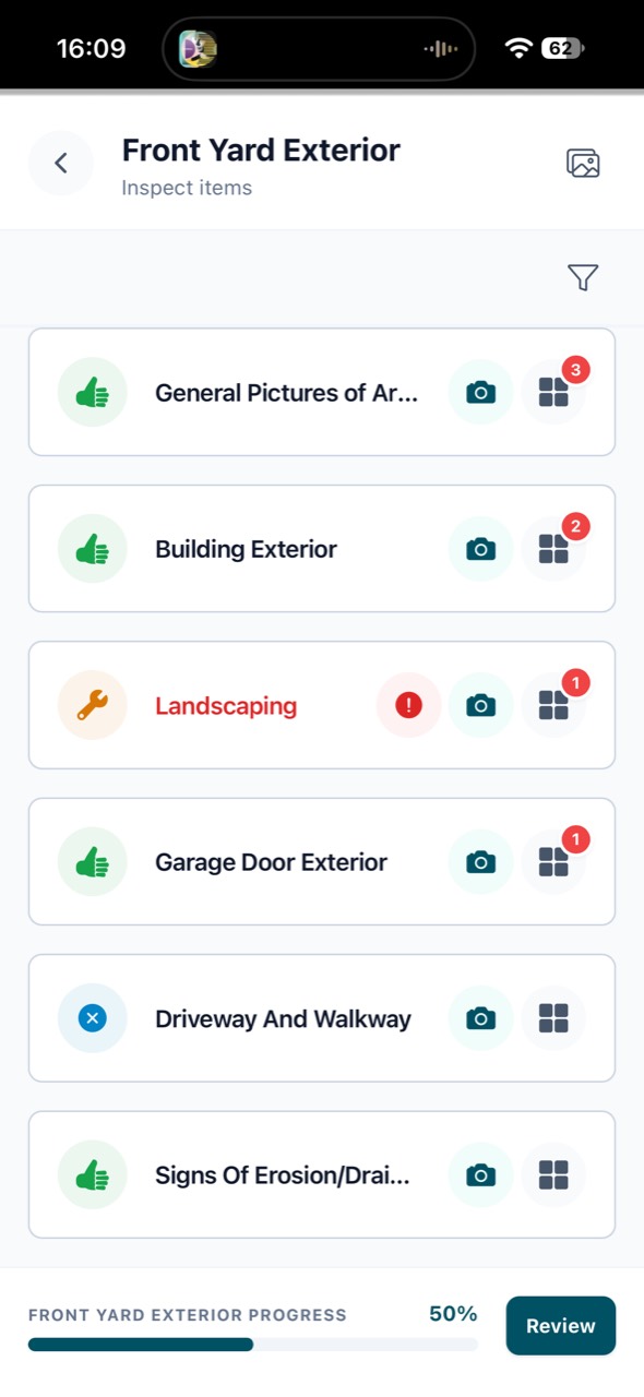Birdrockres exterior inspection showing item conditions, camera controls and photo counts.